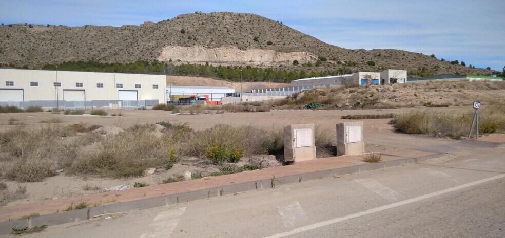 Terrain dans Calasparra, Murcia à vendre - Photo de l’immeuble – Image 3 sur 5