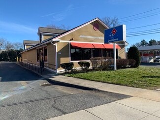 Plus de détails pour 2 Norfolk Rd, Holbrook, MA - Local commercial à vendre