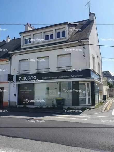 Bureau dans Lanester à louer - Photo de l’immeuble – Image 1 sur 3