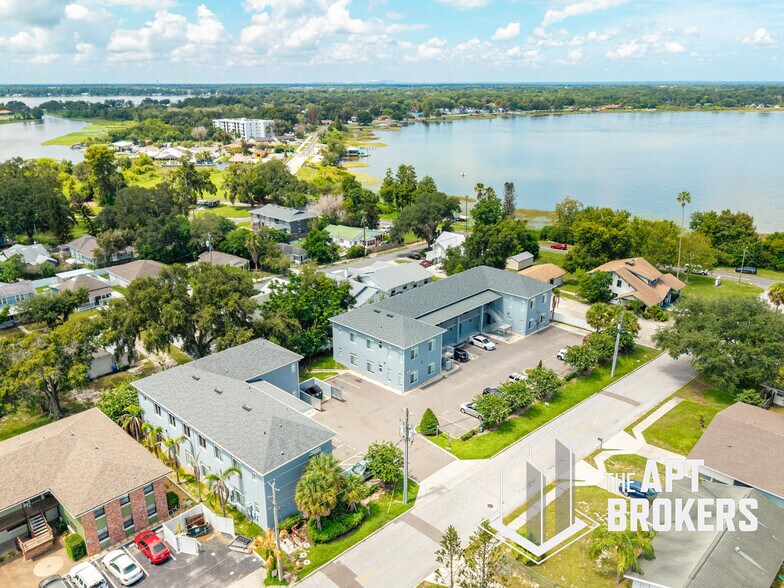 750 Avenue C SW, Winter Haven, FL à vendre - Photo de l’immeuble – Image 2 sur 6