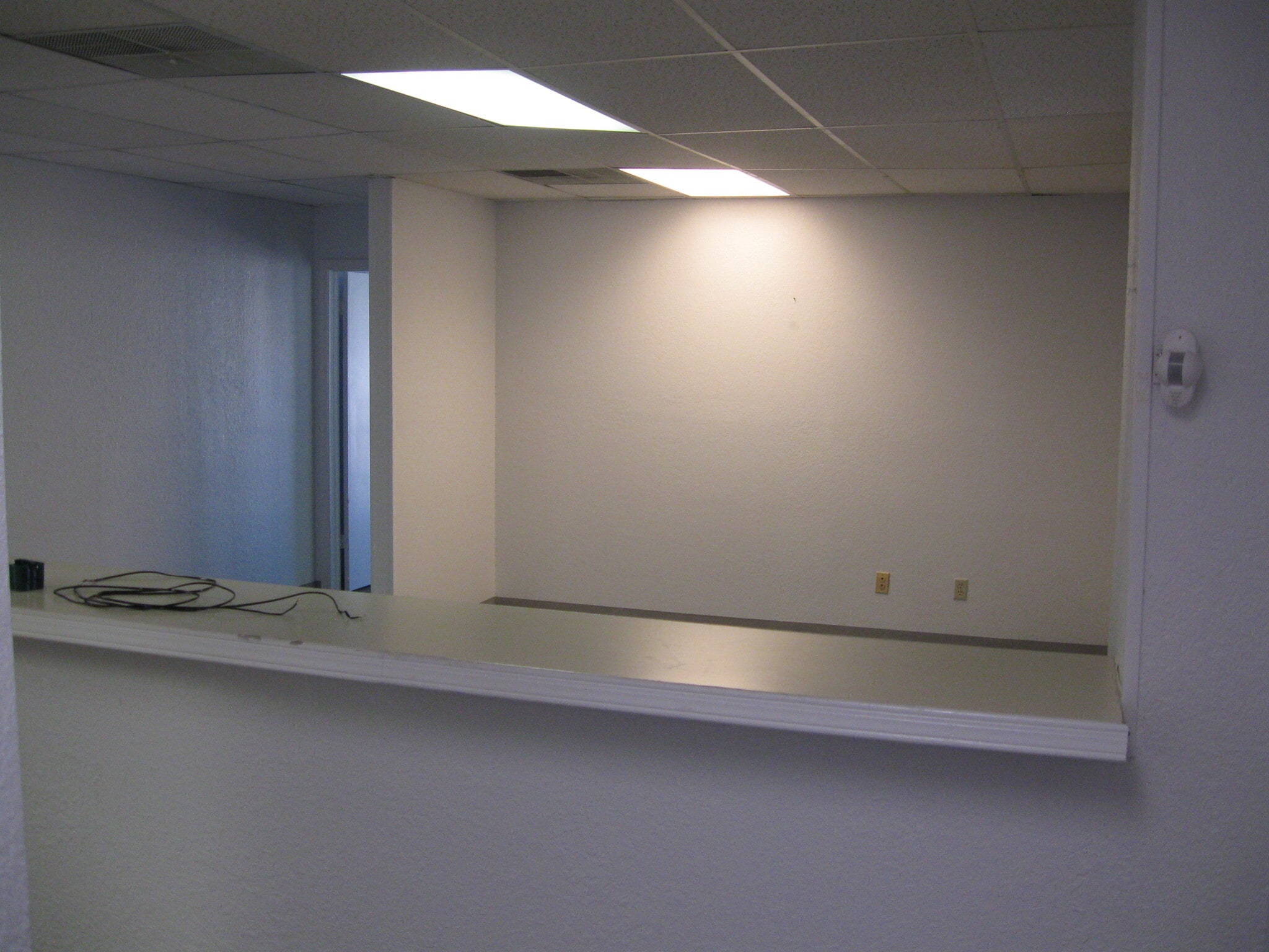 6500 Boeing Dr, El Paso, TX à louer Photo intérieure– Image 1 sur 11