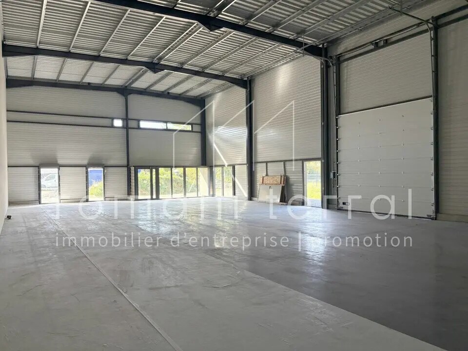 Local d’activités dans Couzeix à louer Photo de l’immeuble– Image 1 sur 3