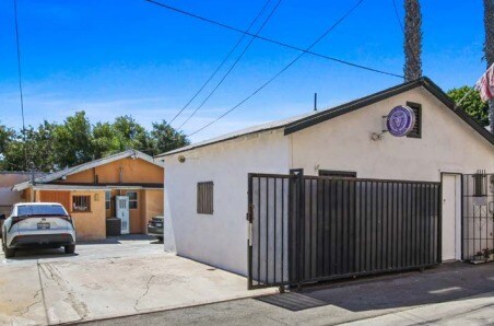 7545-7547 Santa Monica Blvd, West Hollywood, CA à vendre Photo principale– Image 1 sur 2