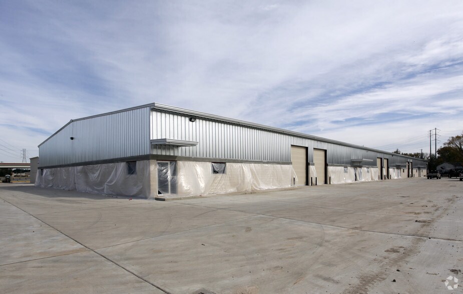 15825 State Highway 249, Houston, TX à louer - Photo de l’immeuble – Image 2 sur 7