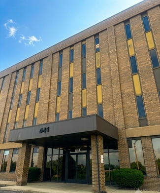 Plus de détails pour 441 Wolf Ledges Pky, Akron, OH - Bureau à louer