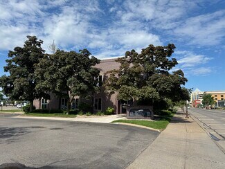 Plus de détails pour 555 Scott St, Wausau, WI - Bureau à louer