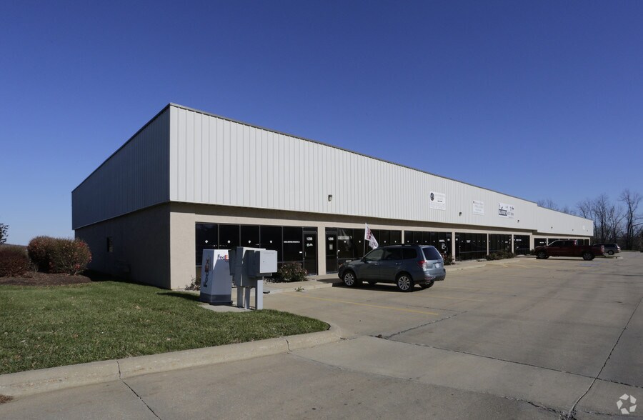 1276-1298 Eisenhower Rd, Leavenworth, KS à louer - Photo de l’immeuble – Image 2 sur 5