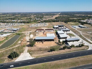 Plus de détails pour 450 Hwy 290 E, Elgin, TX - Local d'activités à louer