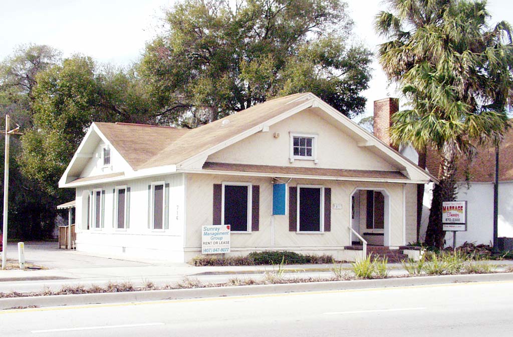 716 N Main St, Kissimmee, FL à louer Photo principale– Image 1 sur 9