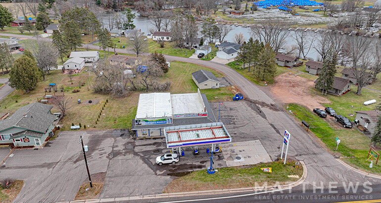 2671 27th St, Mikana, WI à vendre - Photo de l’immeuble – Image 1 sur 1