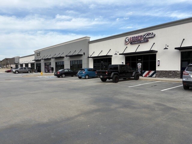 447 Warfield Blvd, Clarksville, TN à louer - Photo de l’immeuble – Image 2 sur 6