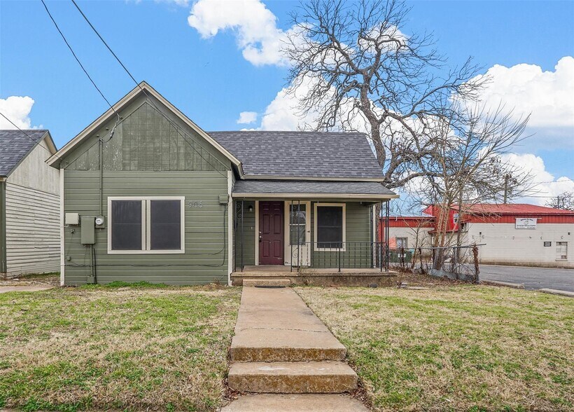906 E Houston St, Sherman, TX à vendre - Photo principale – Image 1 sur 1