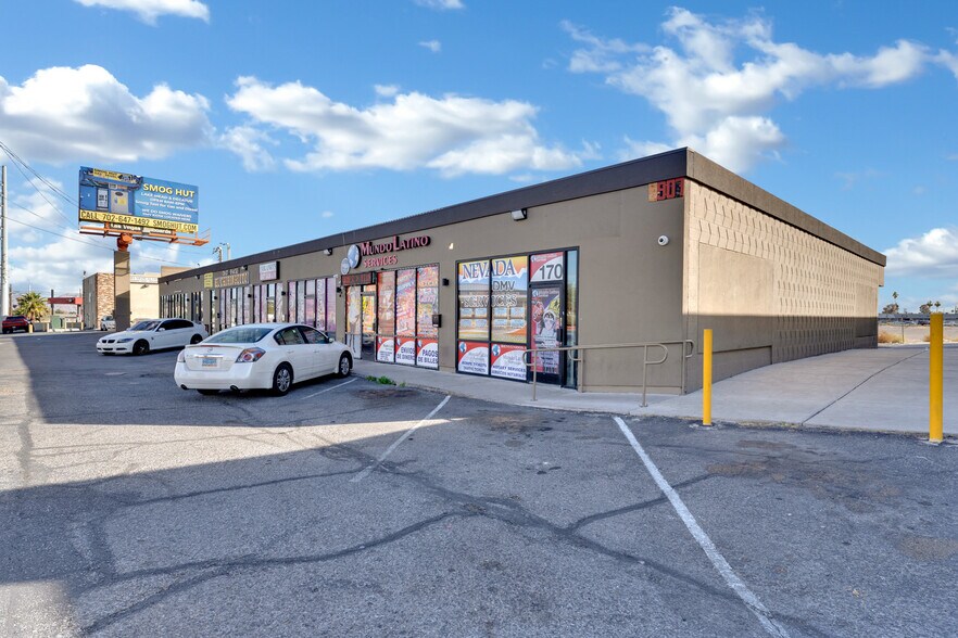 4907 Vegas Dr, Las Vegas, NV à vendre - Photo de l’immeuble – Image 1 sur 8
