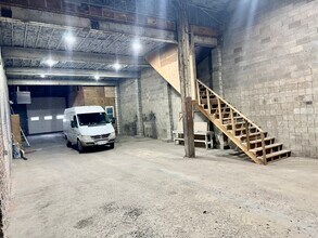 216-218 Day St, West Springfield, MA à louer Photo intérieure– Image 2 sur 6