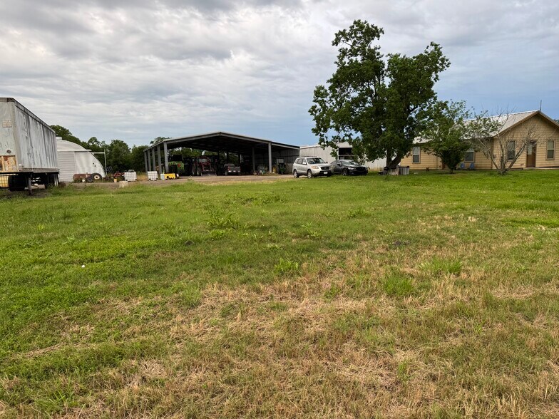 20025 County Road 48, Rosharon, TX à vendre - Photo de l’immeuble – Image 3 sur 20
