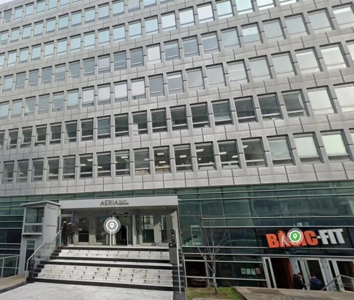 Bureau dans Boulogne-Billancourt à louer - Photo de l’immeuble – Image 1 sur 7