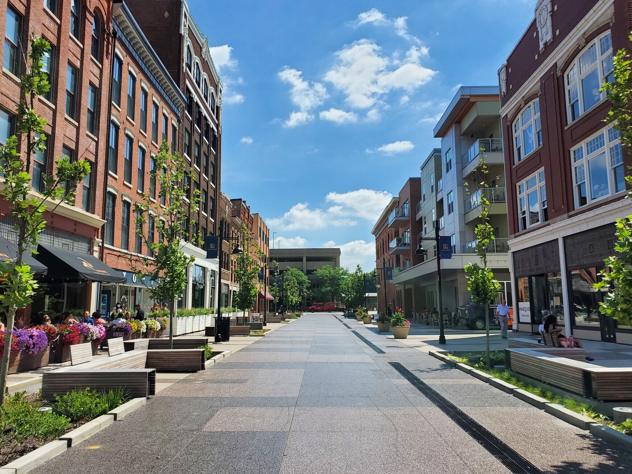 116 Columbia St, Fort Wayne, IN à louer Autre– Image 1 sur 16