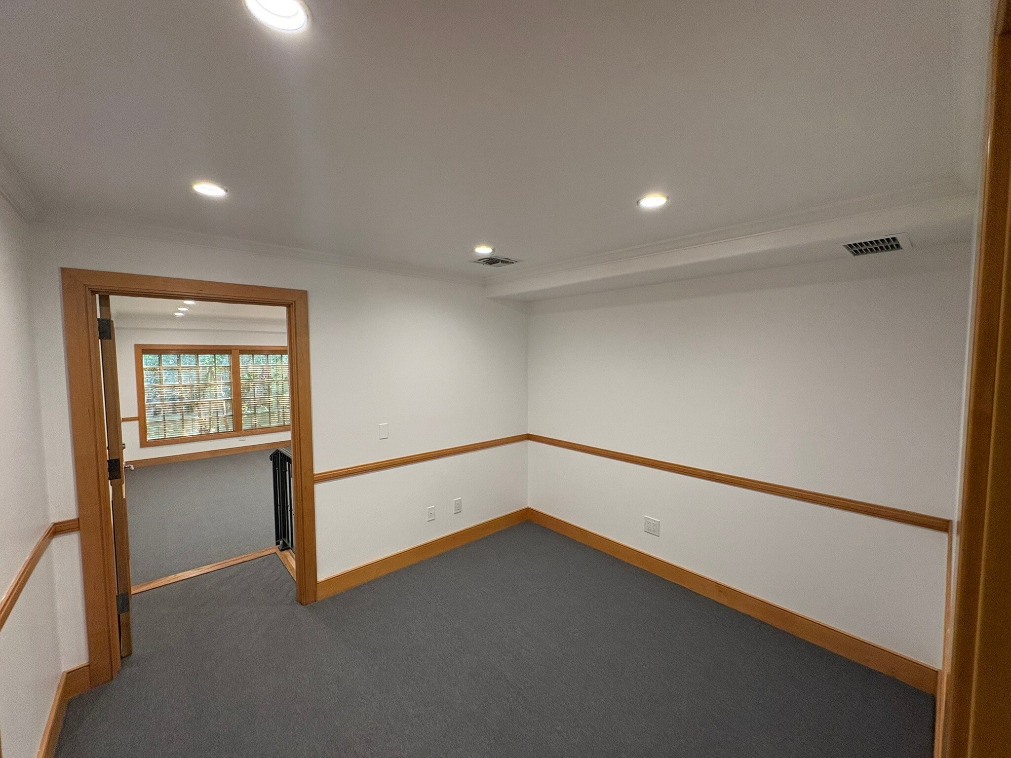 1554 S Sepulveda Blvd, Los Angeles, CA à louer Photo intérieure– Image 1 sur 4