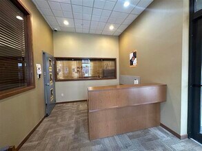 250 E Court St, Iowa City, IA à vendre Photo intérieure– Image 2 sur 30