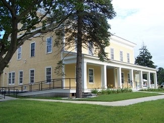 Plus de détails pour 5247 Shelburne Rd, Shelburne, VT - Bureau à louer