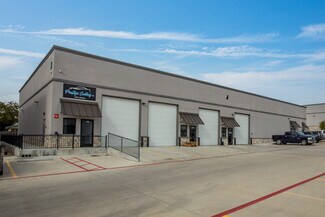 Plus de détails pour 10921 E Crystal Falls Pkwy, Leander, TX - Industriel/Logistique à louer