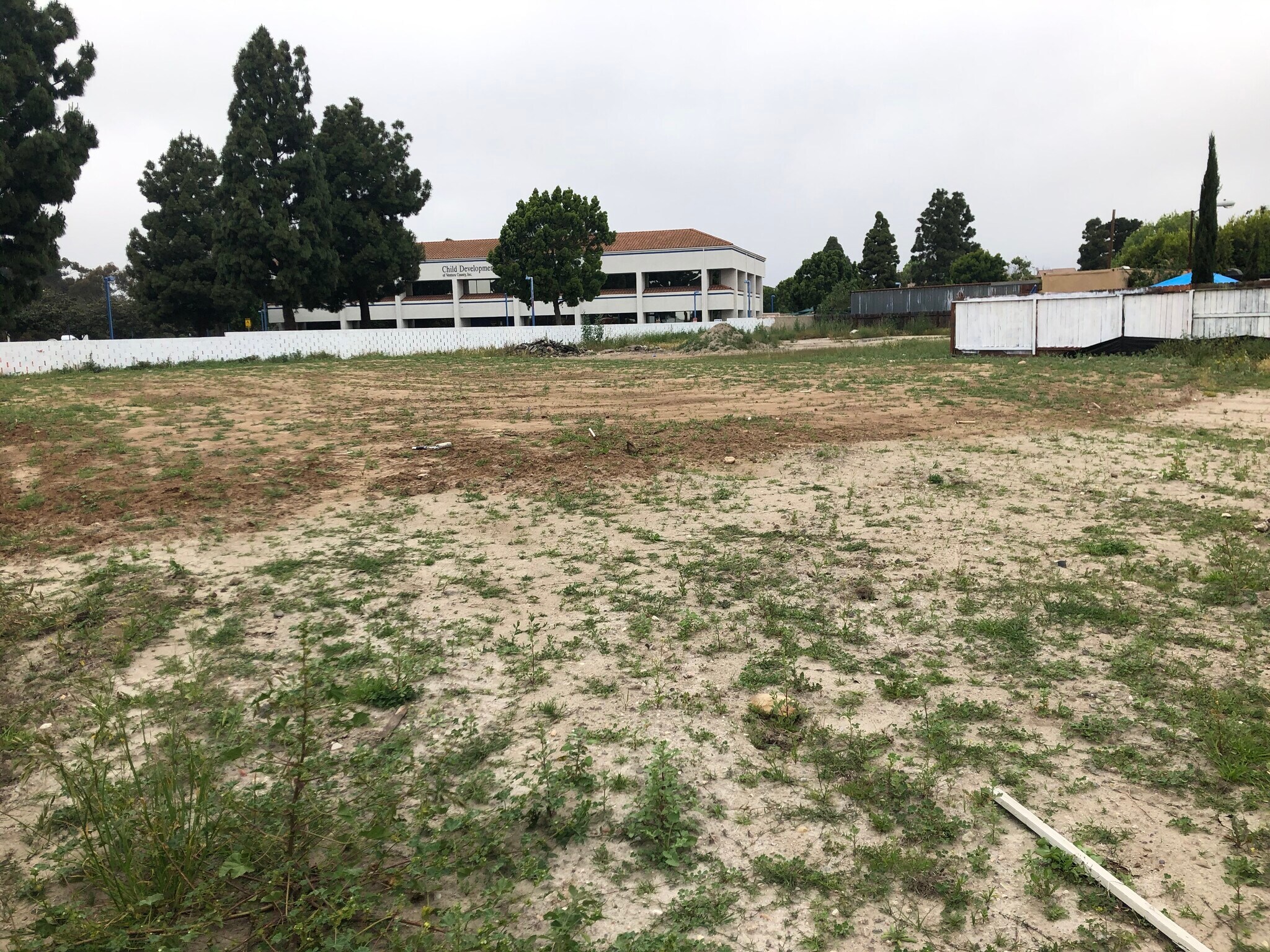 481 E Ventura Blvd, Oxnard, CA à louer Photo principale– Image 1 sur 6