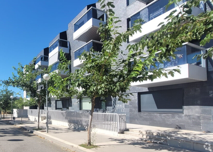 Immeuble residentiel dans El Escorial, Madrid à vendre - Photo principale – Image 1 sur 2