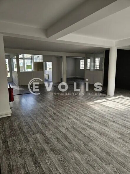 Bureau dans Montrouge à louer - Photo de l’immeuble – Image 3 sur 12