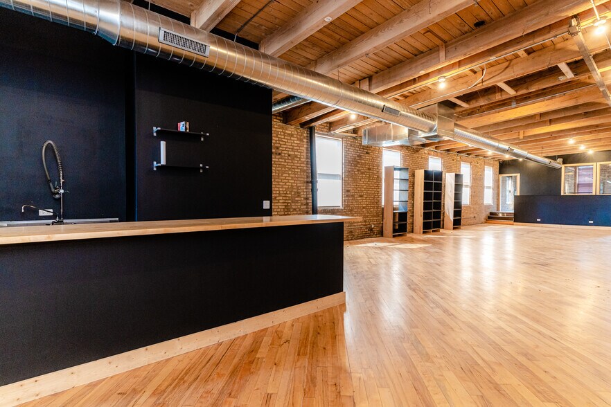 1658 N Ada St, Chicago, IL à louer - Photo de l’immeuble – Image 2 sur 8