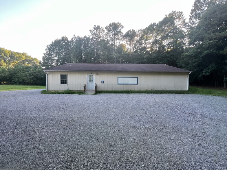 746-750 W Main St, Waverly, VA à vendre - Photo de l’immeuble – Image 2 sur 2