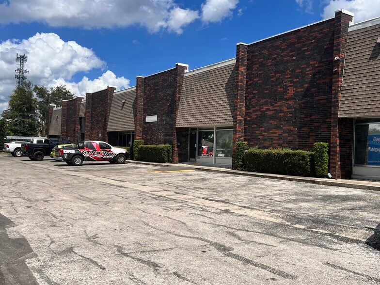 6103-6119 Anno Ave, Orlando, FL à louer - Photo de l’immeuble – Image 1 sur 10