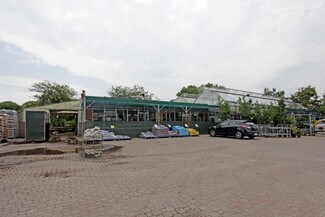 Plus de détails pour 6745 Kingston Rd, Toronto, ON - Local commercial à vendre