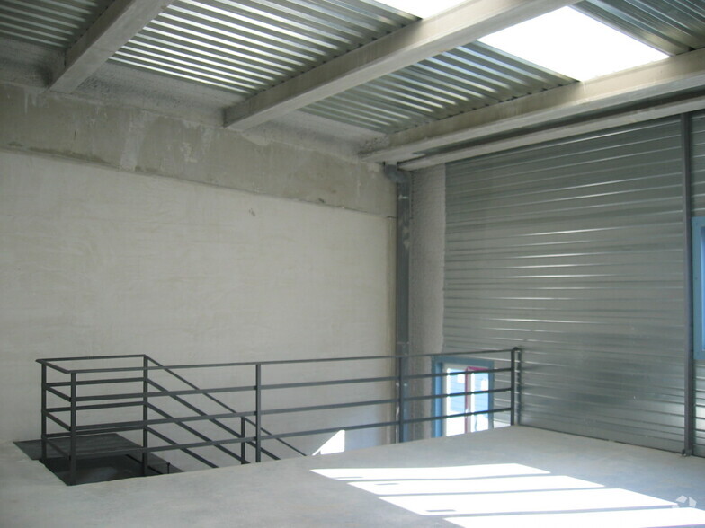 View Photo