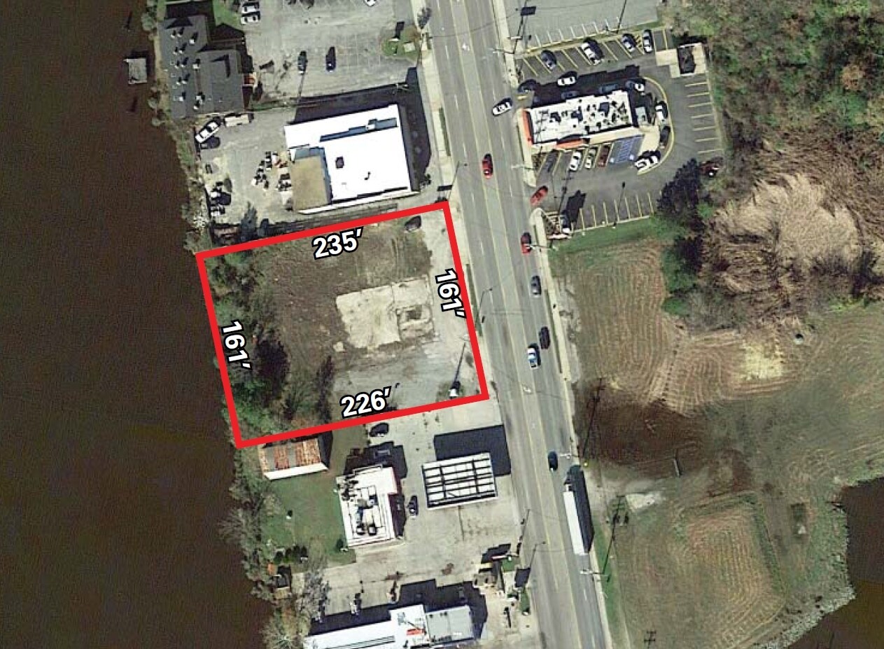 723 N Main St, Suffolk, VA à vendre Photo de l’immeuble– Image 1 sur 3