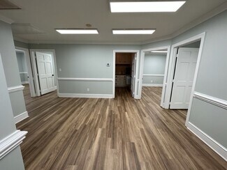 Plus de détails pour 4920-4928 Windy Hill Dr, Raleigh, NC - Bureau à louer