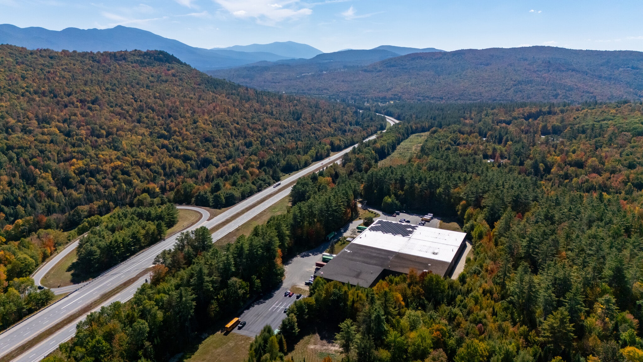 1014 Profile Rd, Bethlehem, NH à louer Aérien– Image 1 sur 8