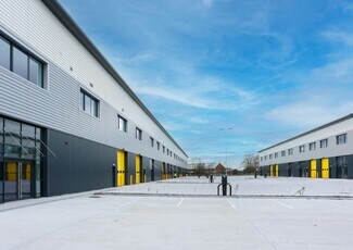 Plus de détails pour Trafford Gate, Manchester - Industriel/Logistique à louer