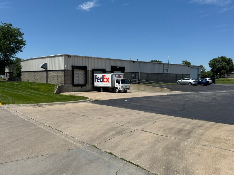 238 Alexander Ave, Ames, IA à vendre - Photo de l’immeuble – Image 2 sur 4