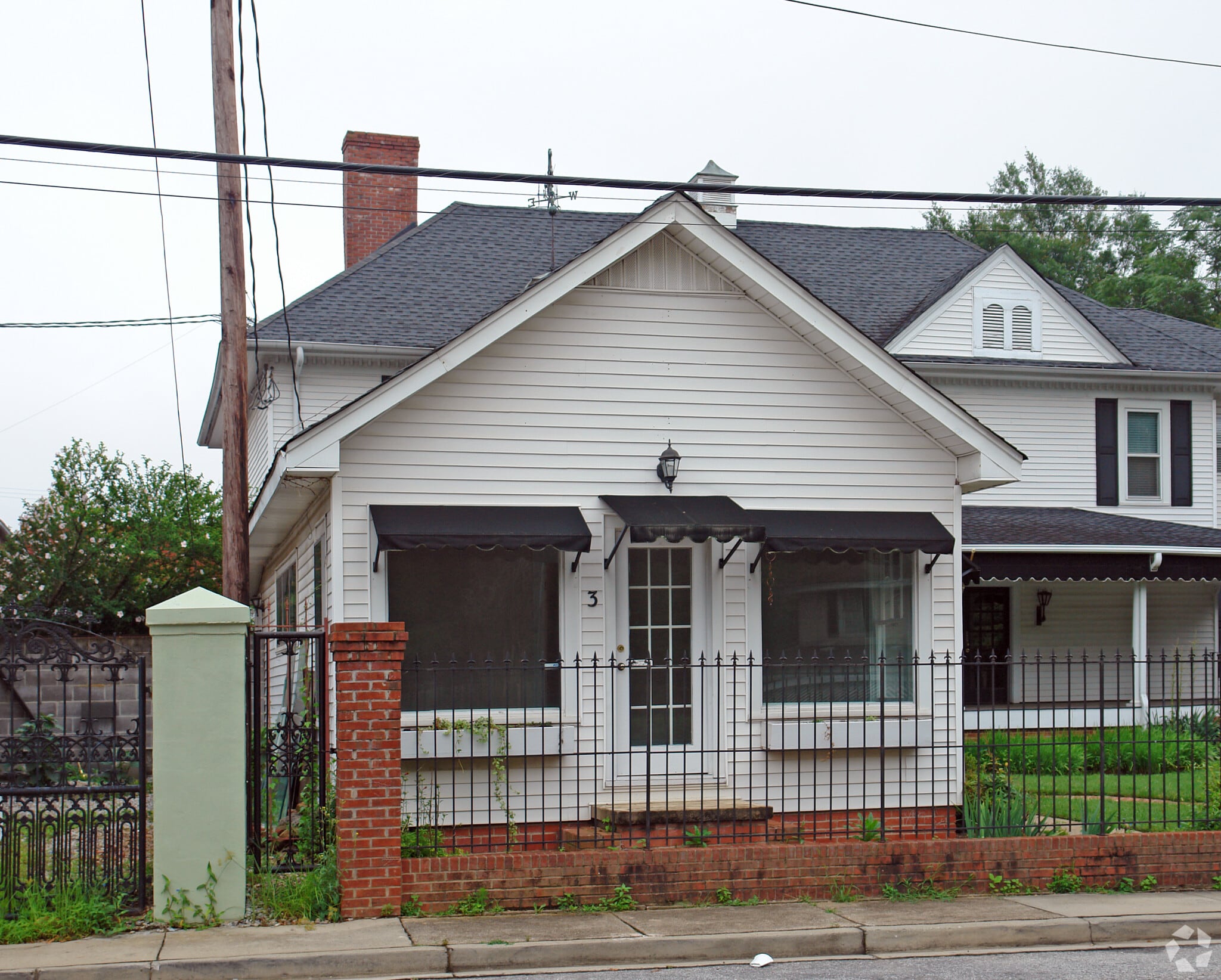 3 Cateechee Ave, Greenville, SC à louer Photo de l’immeuble– Image 1 sur 3