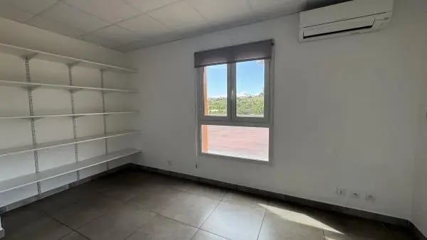 Bureau dans Perpignan à louer - Photo intérieure – Image 2 sur 3
