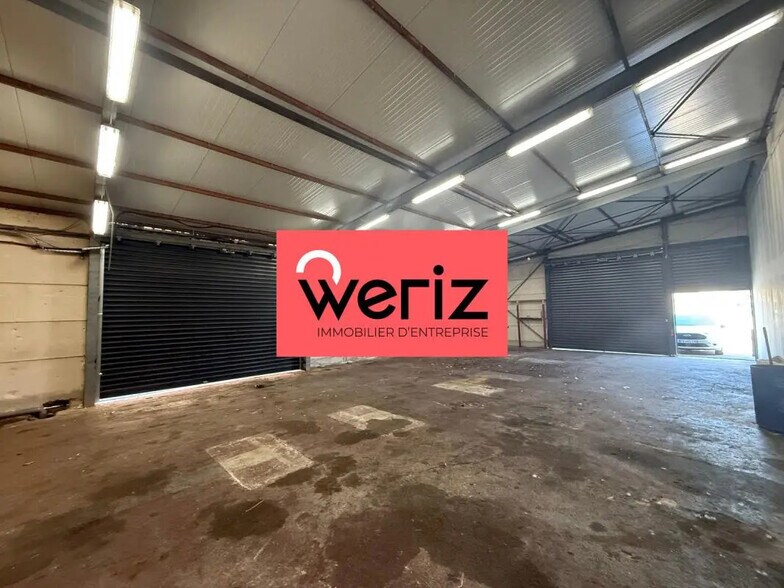 Local d’activités dans Aubagne à louer - Photo de l’immeuble – Image 3 sur 4