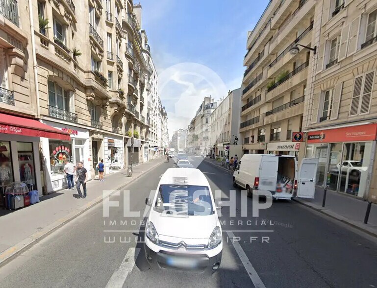 Local commercial dans Paris à louer - Photo de l’immeuble – Image 1 sur 2