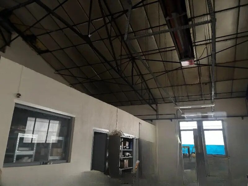 Bureau dans Saint-Étienne à louer Photo intérieure– Image 1 sur 5