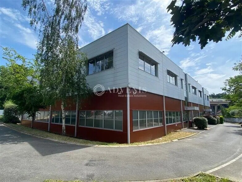 Bureau dans Arcueil à louer - Photo de l’immeuble – Image 2 sur 7