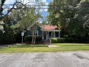 206 E 2nd North St, Summerville, SC à louer Photo intérieure– Image 1 sur 16