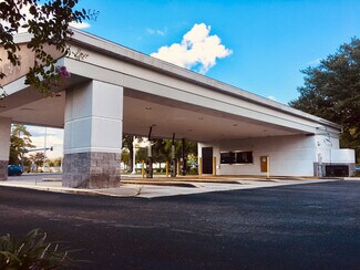 Plus de détails pour 10740 Balmoral Cir, Jacksonville, FL - Local commercial à louer