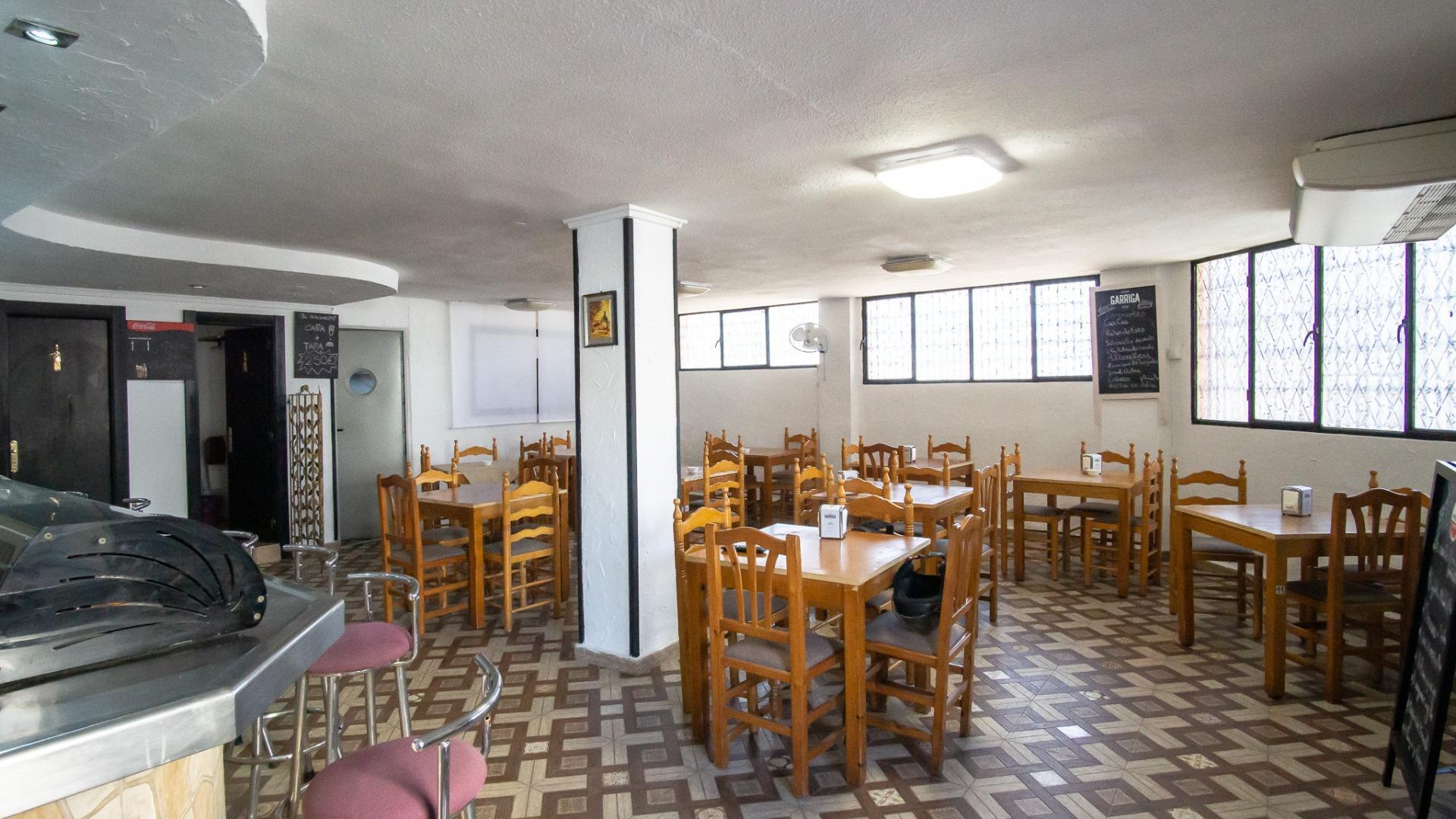 Local commercial dans Petrer à vendre Photo intérieure– Image 1 sur 9