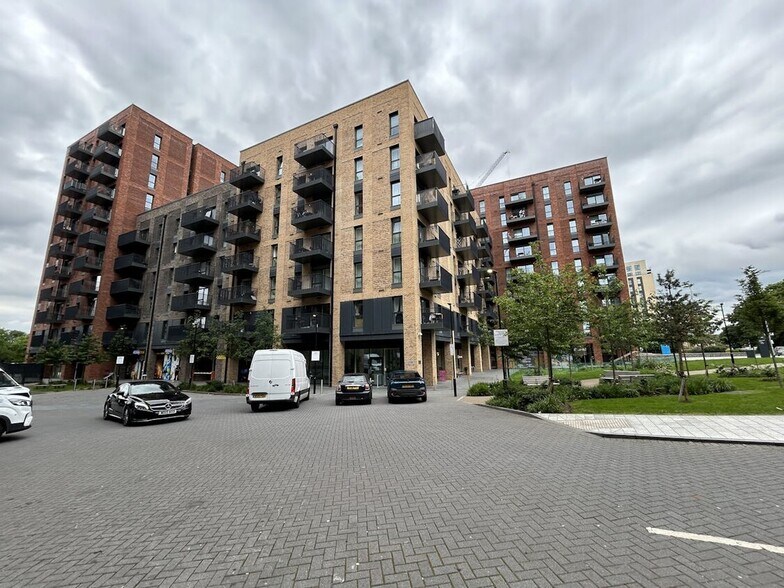 7 Barking Wharf Sq, Barking à louer - Photo de l’immeuble – Image 2 sur 5