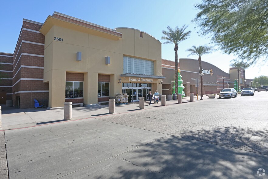 2501-2817 S Market St, Gilbert, AZ à louer - Photo de l’immeuble – Image 2 sur 7