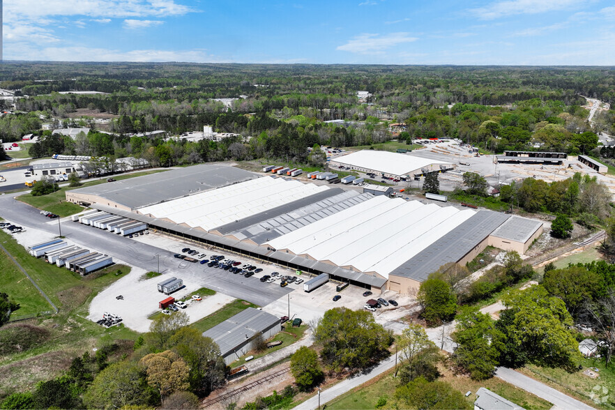 34 E Industrial Ct, Villa Rica, GA à louer - Photo de l’immeuble – Image 1 sur 1